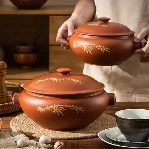 Clay pots